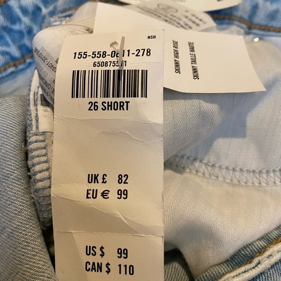 NWT~ABERCROMBIE & FITCH Light Blue The Skinny High Rise Curve Love Jeans Size 2S - Picture 7 of 9